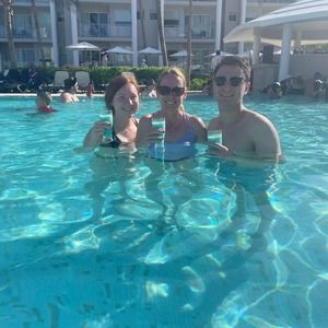 Meet your Posher, Cheryl